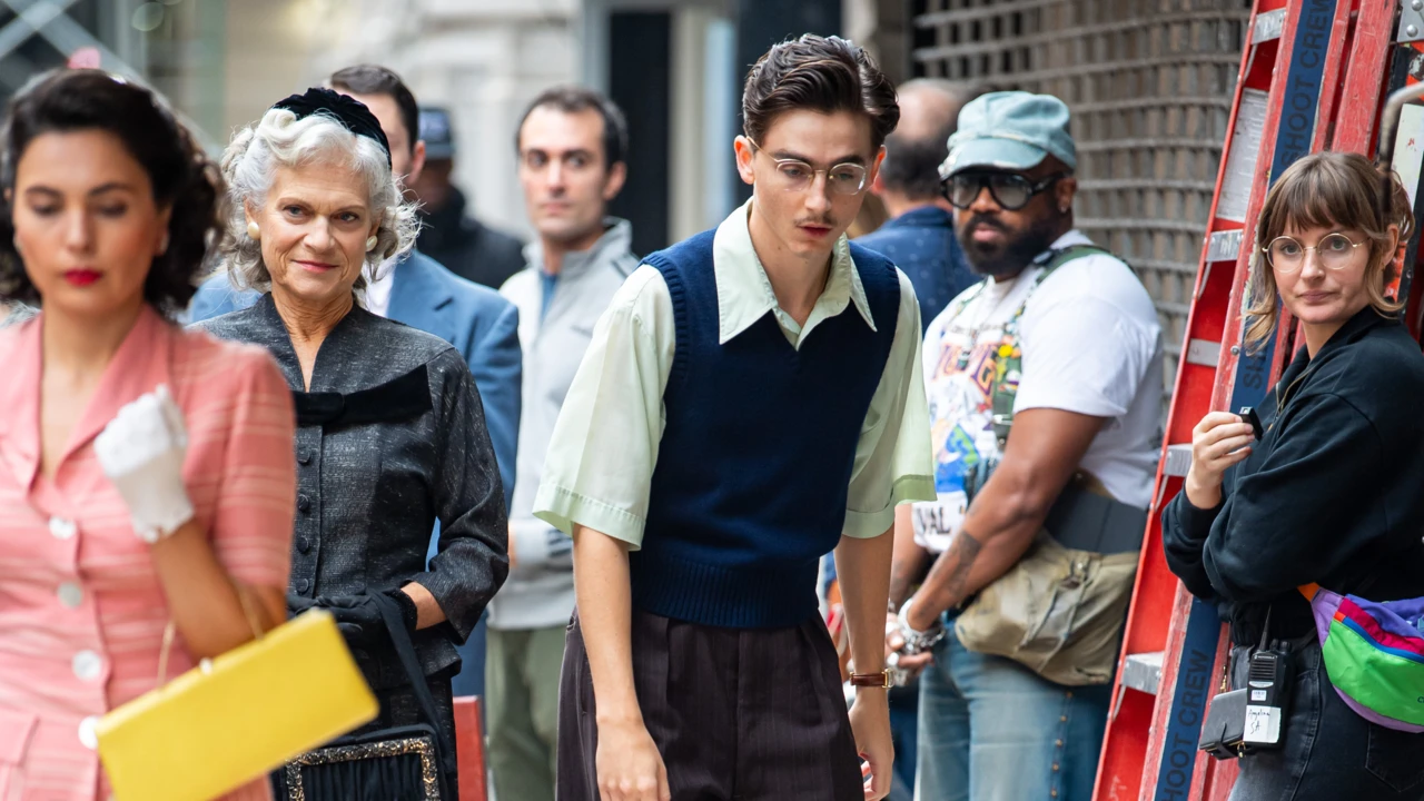 Timothée Chalamet na planie filmu „Marty Supreme”, który walczy o Oscary m.in. w nowej kategorii – najlepszy casting