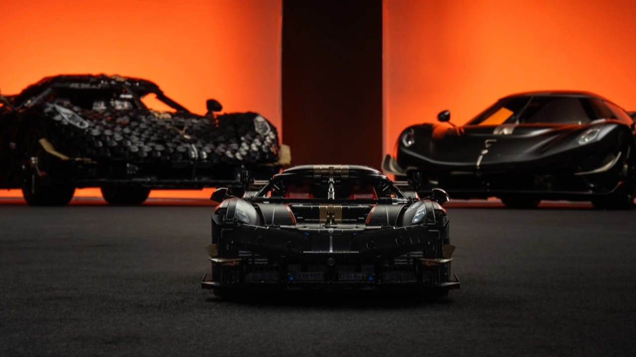 LEGO® Technic™ Koenigsegg Sadair’s Spear - 1x1, 1x8, real car - 004