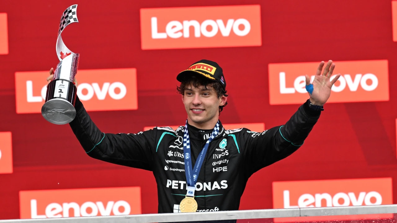 Kimi Antonelli zwycięża podczas F1 Grand Prix w Montrealu