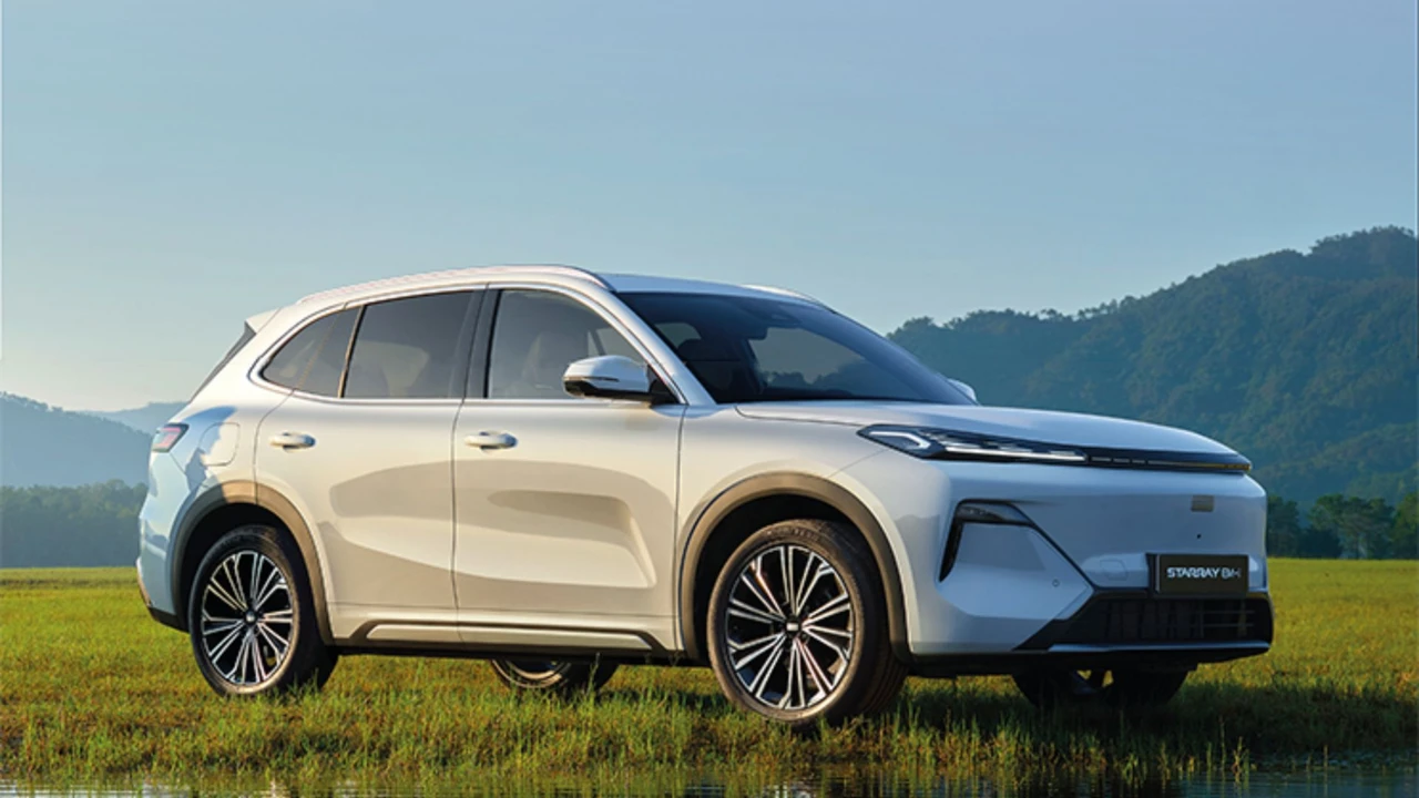 Geely Starray EM-i Road Tour