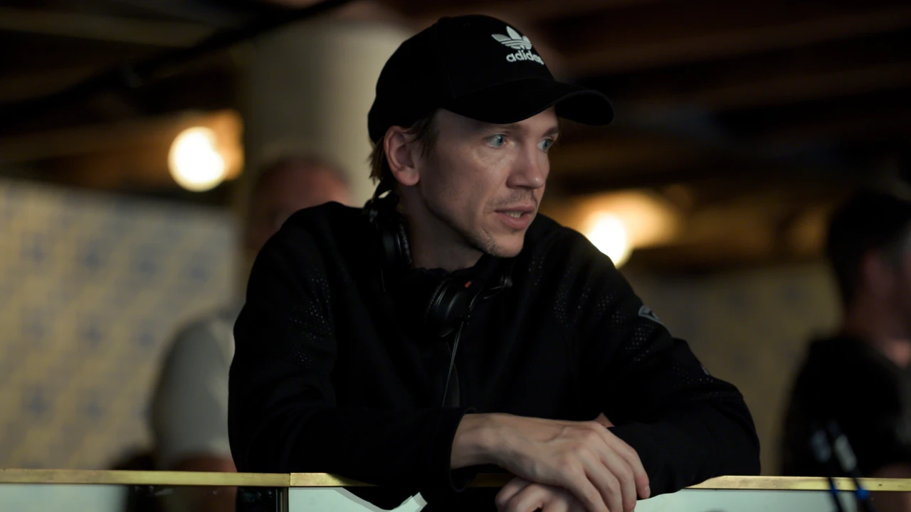 Jan Komasa na planie filmu  &bdquo;Rocznica"