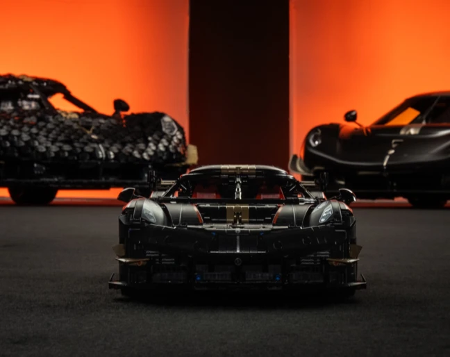 LEGO&reg; Technic&trade; Koenigsegg Sadair&rsquo;s Spear - 1x1, 1x8, real car - 004