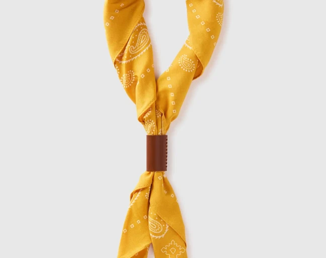 Bandana z reaktywowanej kolekcji Jean's West Benettona
