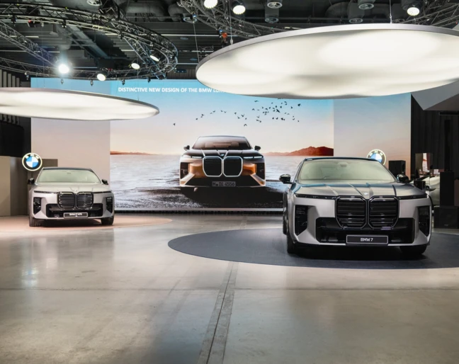 BMW7-201