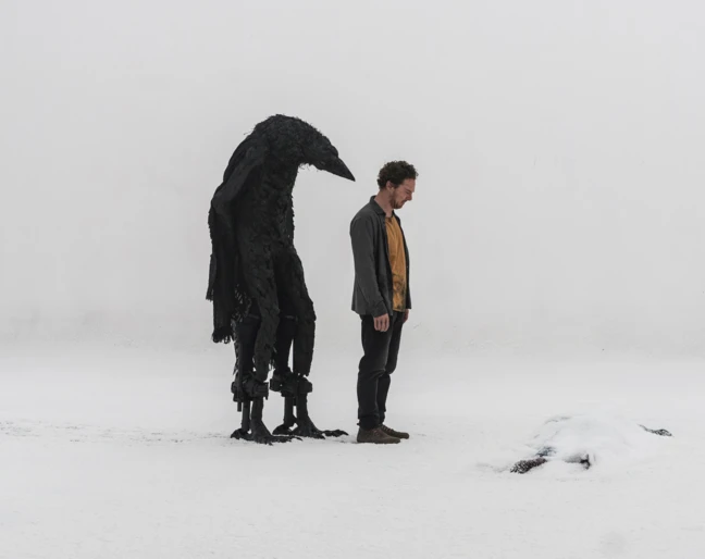 Benedict Cumberbatch w &bdquo;Czasie kruka&rdquo;