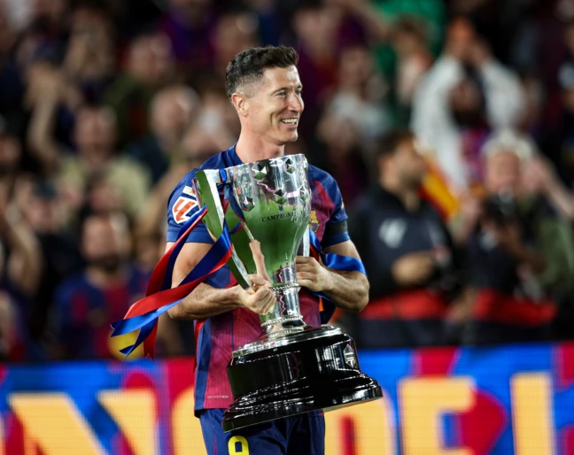 Robert Lewandowski odchodzi z FC Barcelona