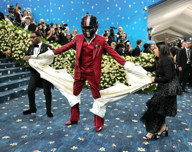 Damson Idris podczas Met Gali w 2025 roku