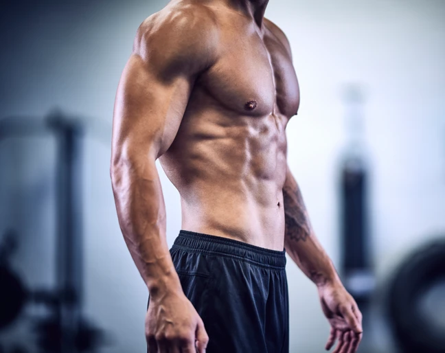Street workout w domu, czyli ćwiczenia kalisteniczne. Tak zwiększysz siłę własnym ciałem