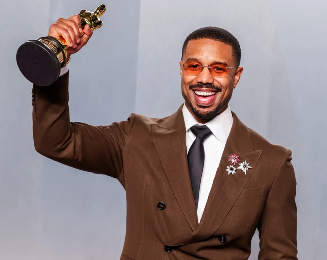 męskie broszki oscary michael b. jordan