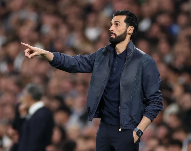 &Aacute;lvaro Arbeloa w kurtce Louis Vuitton