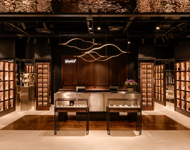 Vinyl Corner w PRM Concept Store