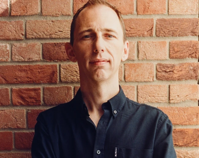 Michal_Burecki_GQ_RAMKA