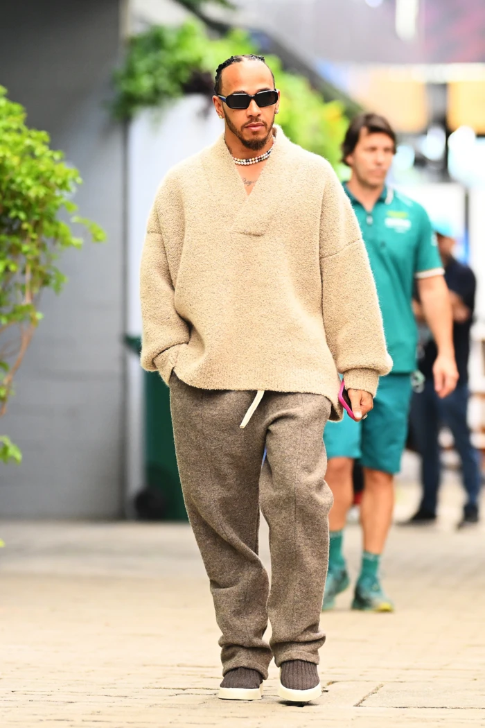 Lewis Hamilton style outfit