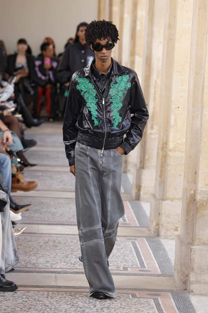 Pokaz marki Off-White podczas Paris Fashion Week