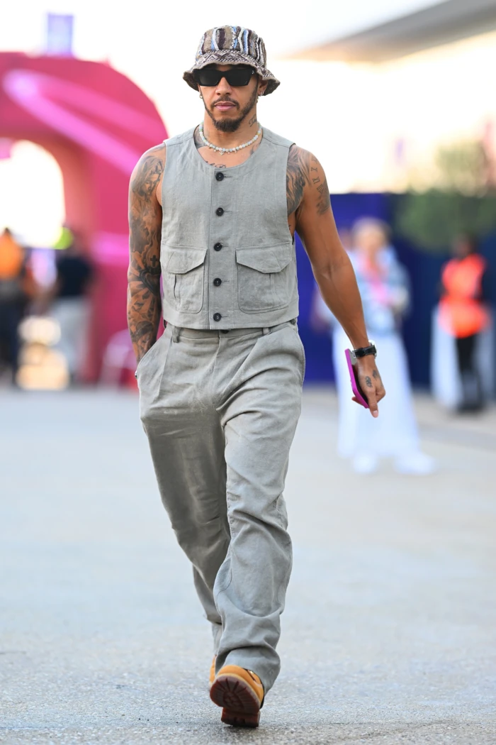 Lewis Hamilton F1 outfit