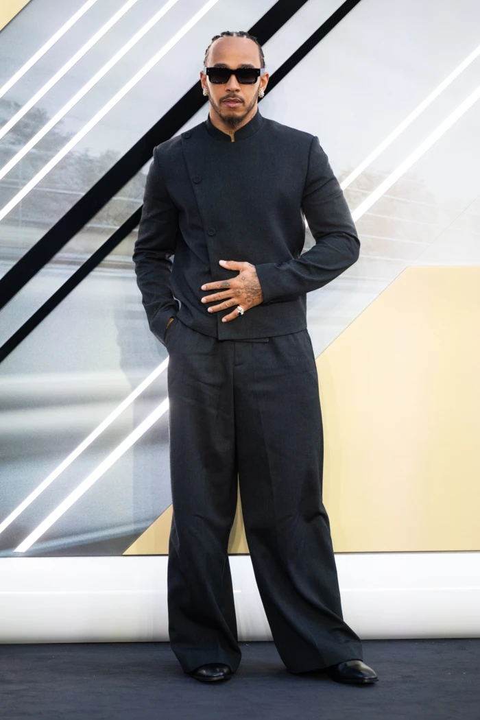 Lewis Hamilton F1 outfit