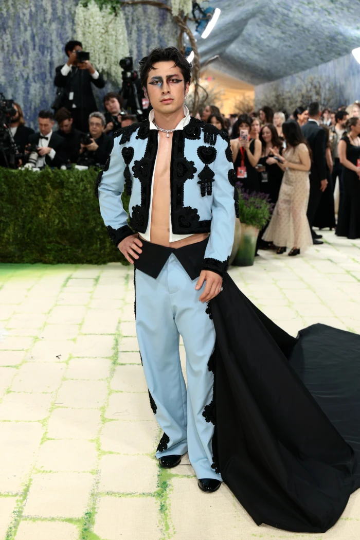 Hudson Williams Met Gala