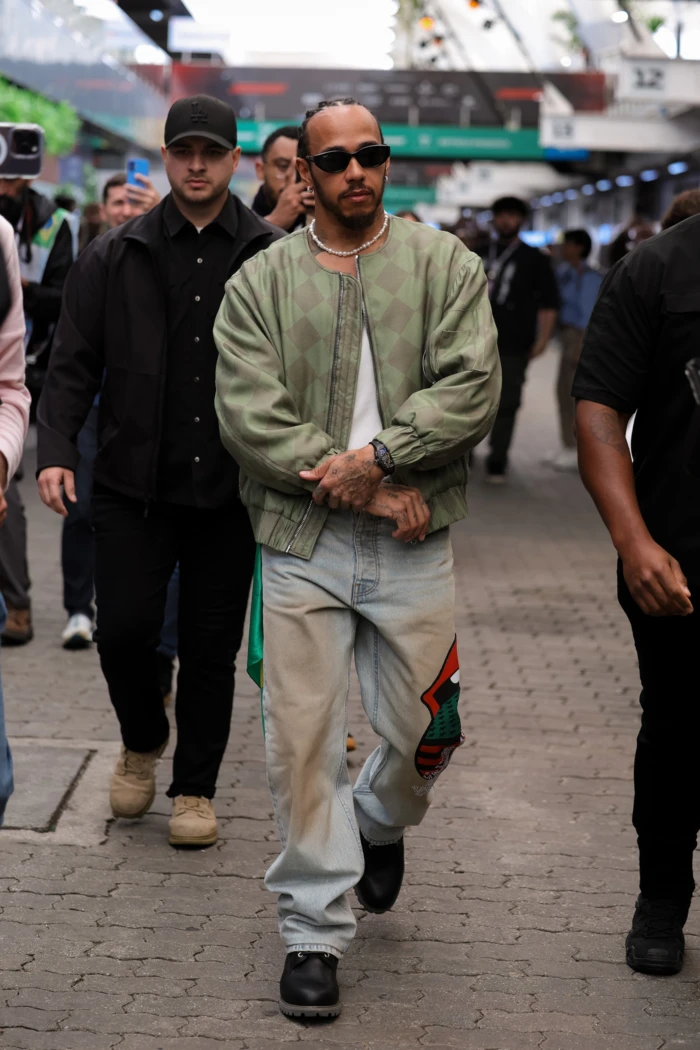Lewis Hamilton style outfit