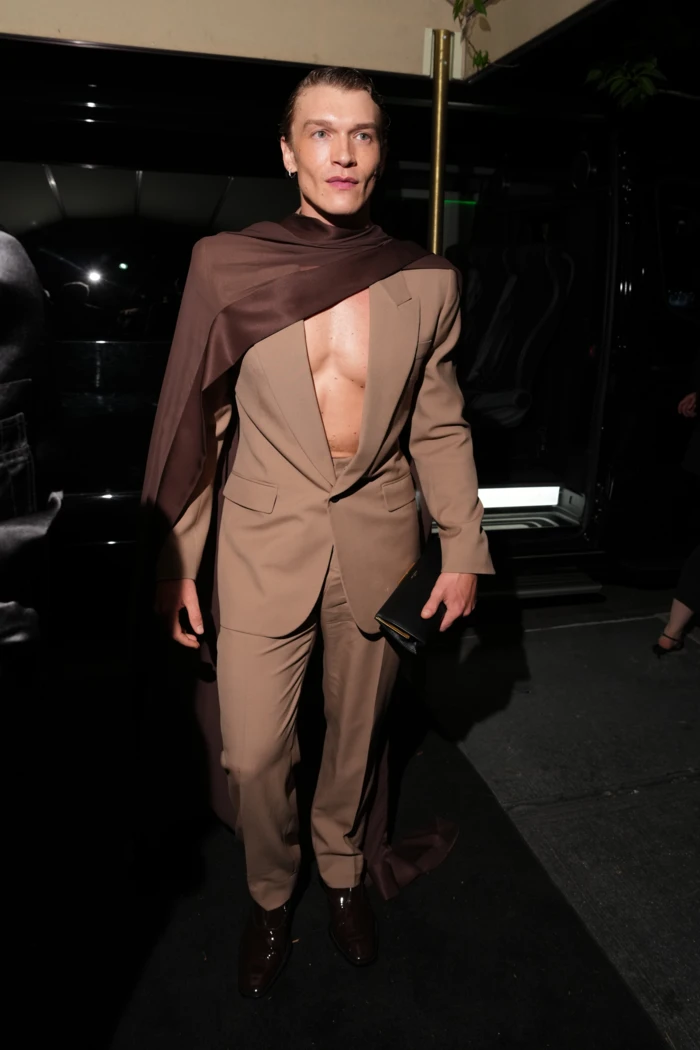 Connor Storrie na Met Gala 2026 after-party