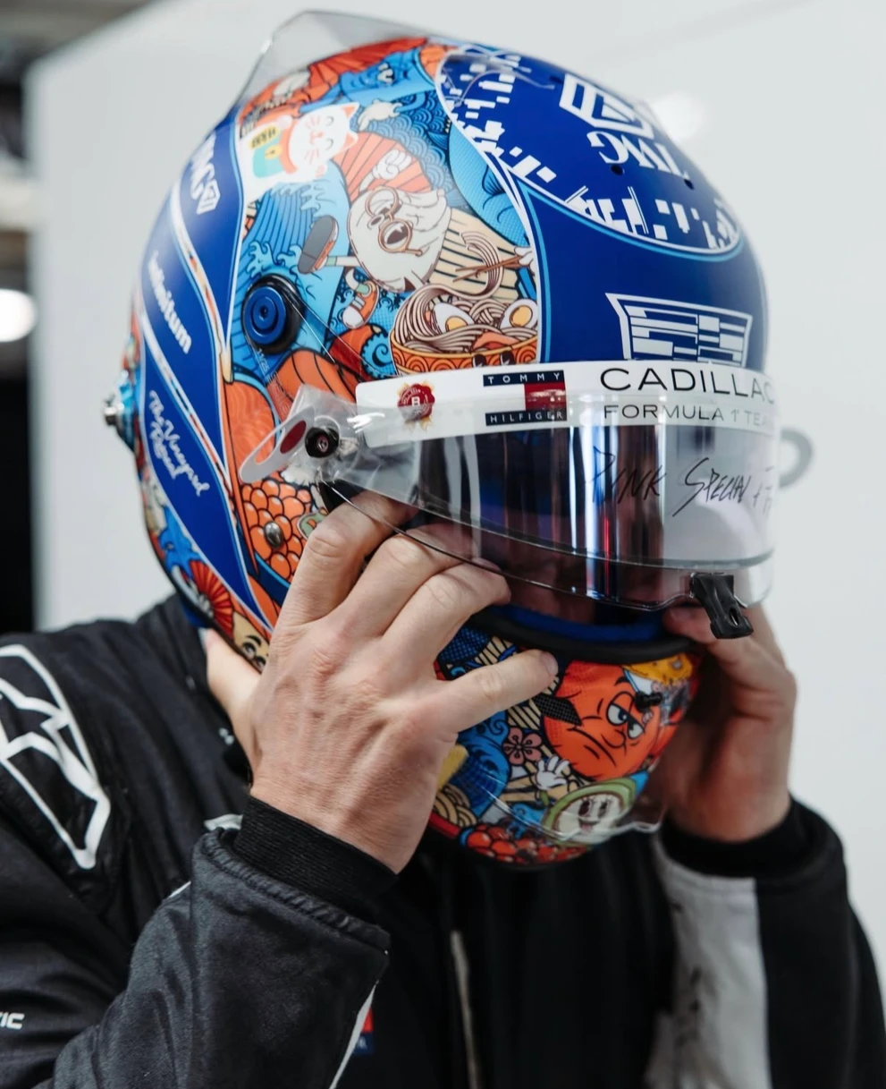 Formuła 1 Japonia kaski