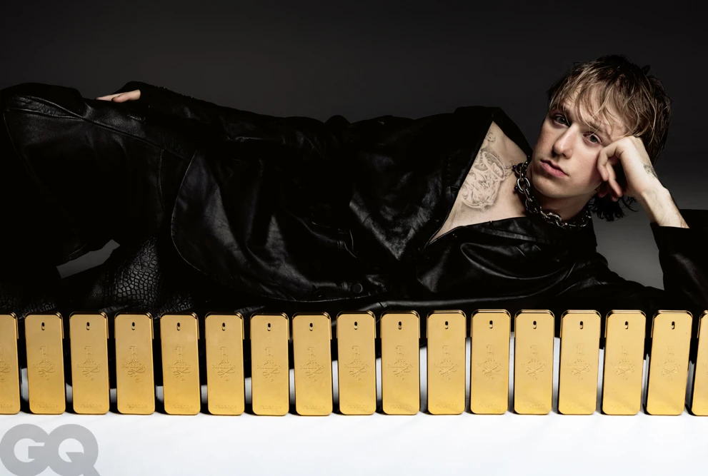 Maciej Sekulski w sesji Rabanne dla GQ Poland