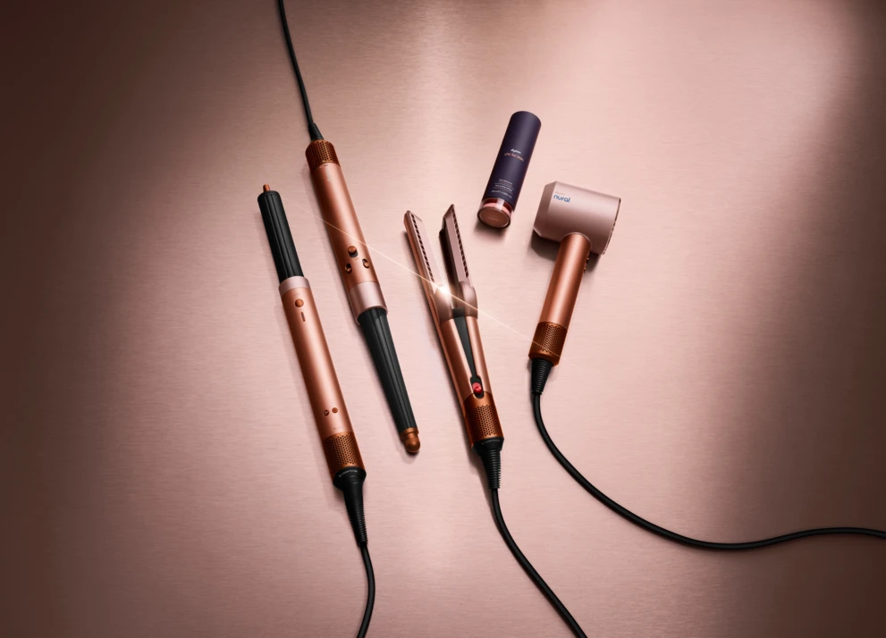 PC_RANGE_109-RGB-FlatLay-Q42025-HS09-HS08-HT01-HF05A-HD16-DKPCHLCHMBUR-A2_MIX (1)