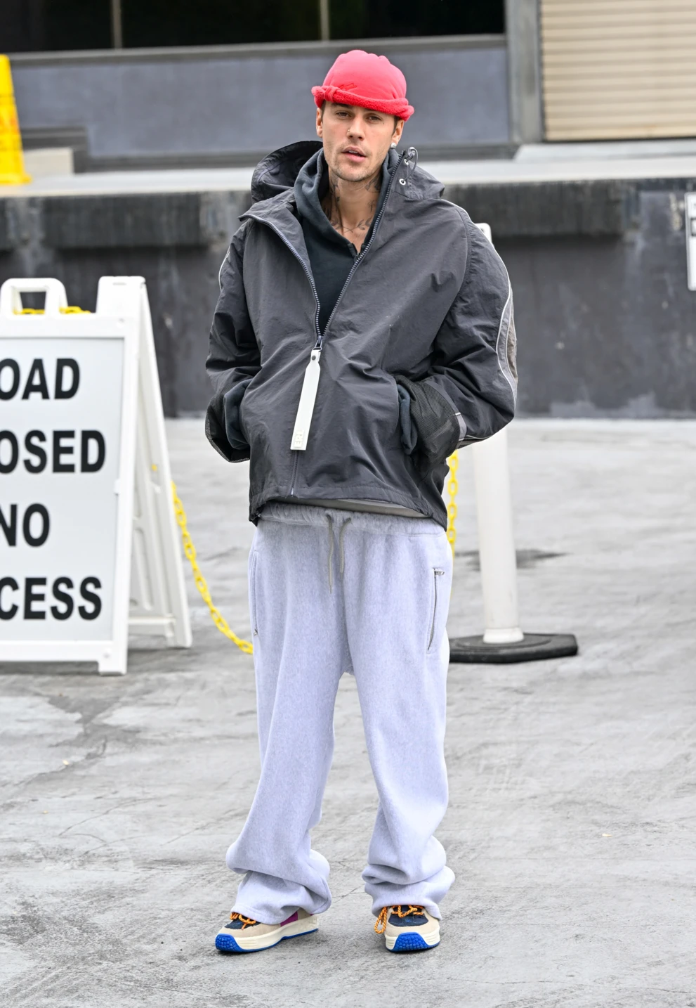 Justin Biber w czapce
