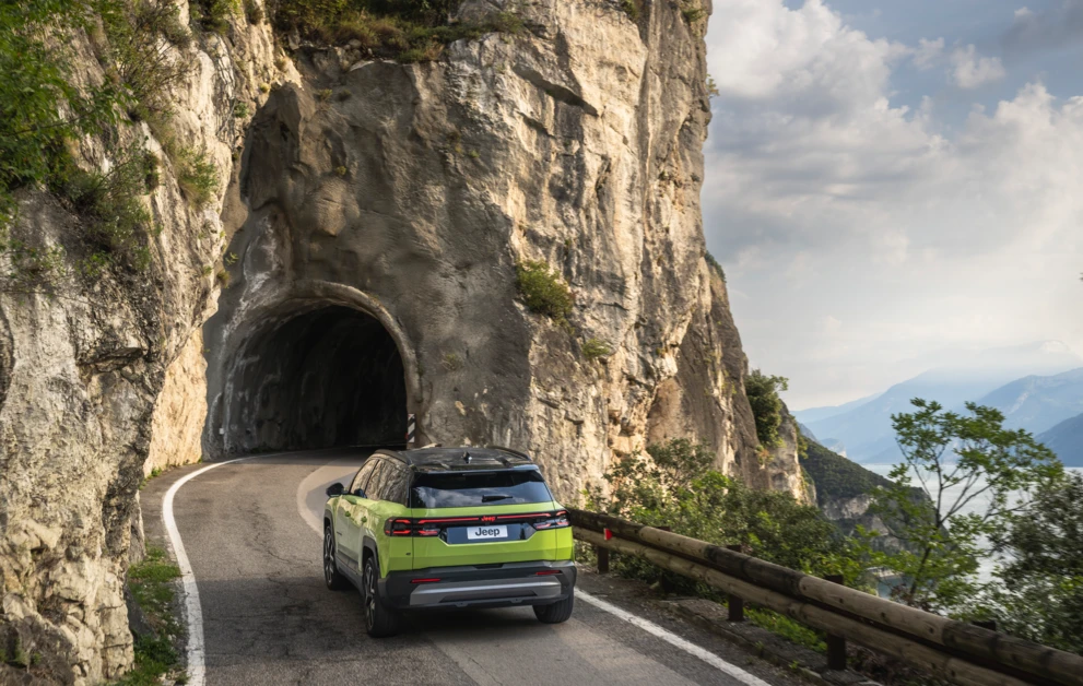  Jeep&reg; Compass