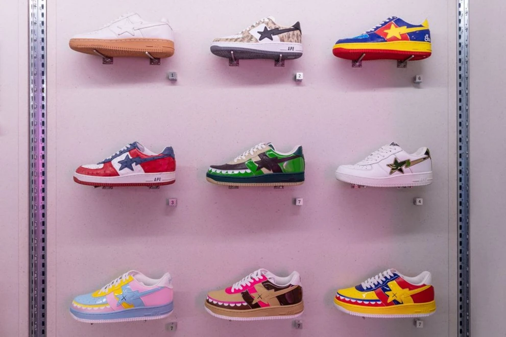 Retrospektywa tw&oacute;rczości Nigo w Design Museum w Londynie