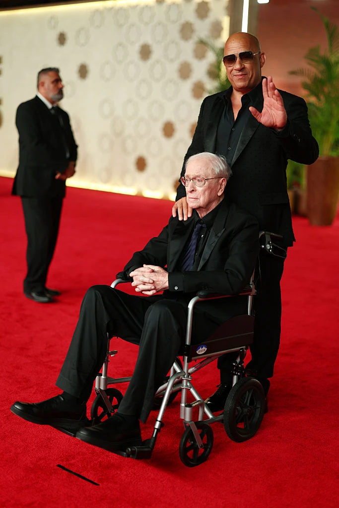 Vin Diesel i Michael Caine na Red Sea Film Festival w Dżuddzie, grudzień 2025