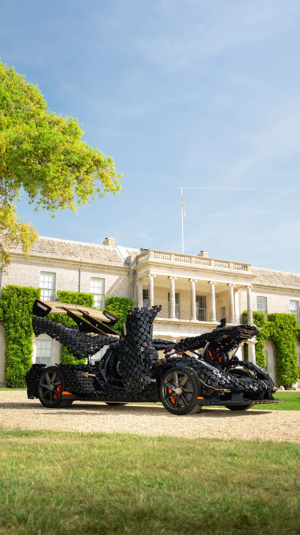 LEGO Technic Koenigsegg_Goodwood House_2