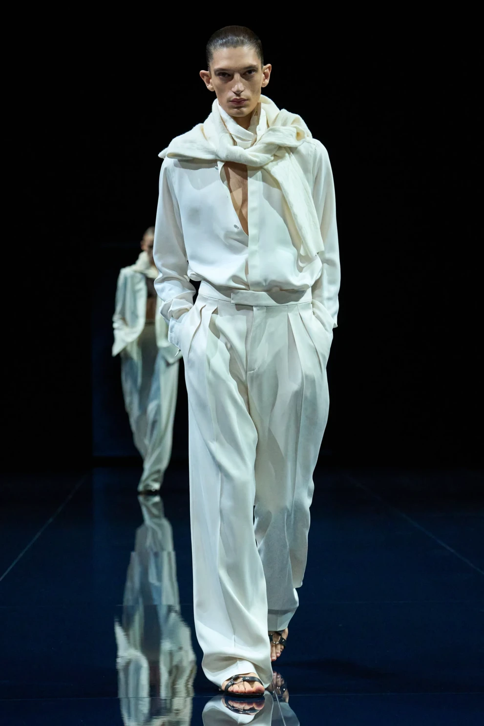 00004-tom-ford-spring-2026-ready-to-wear-credit-gorunway.jpg