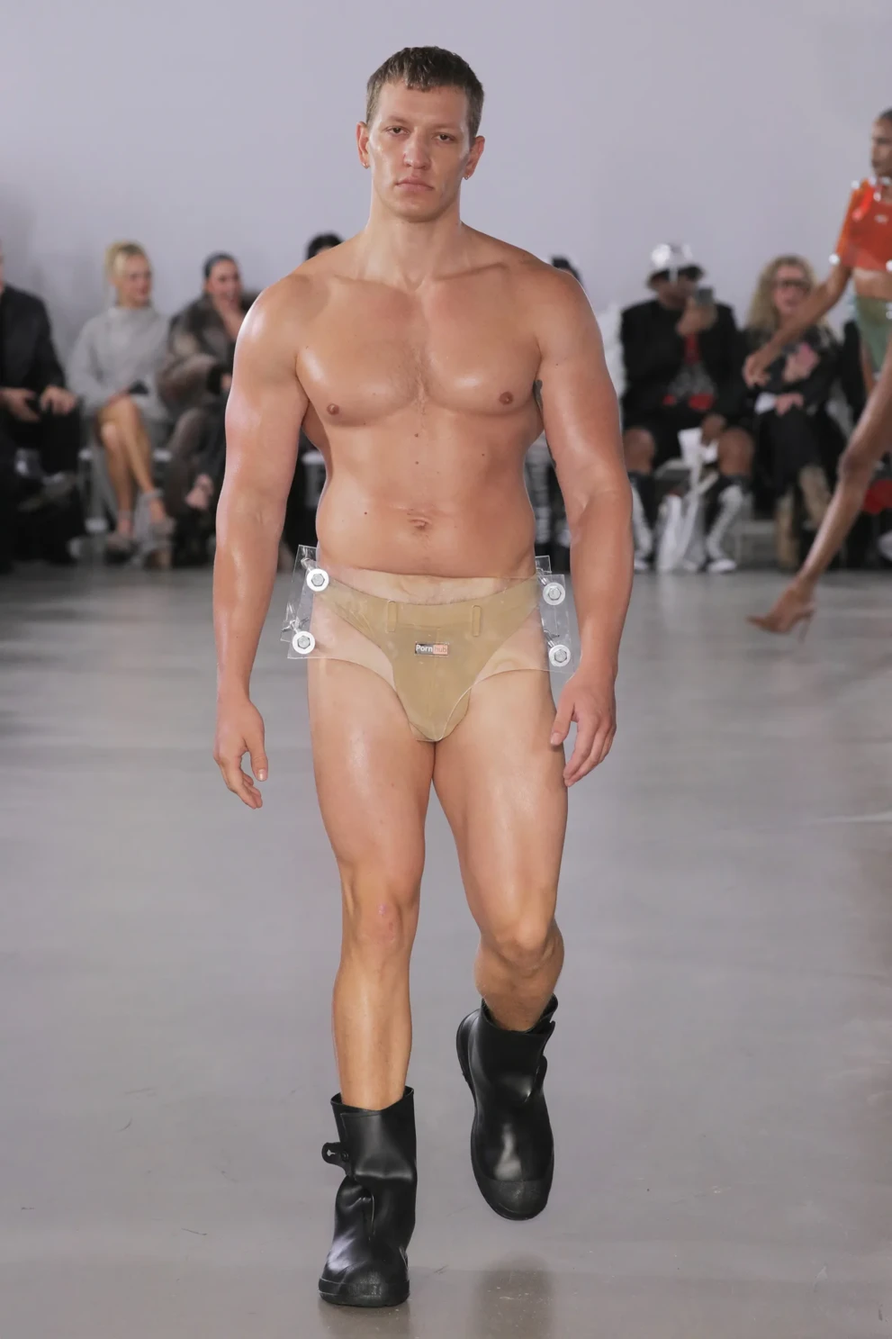 look10