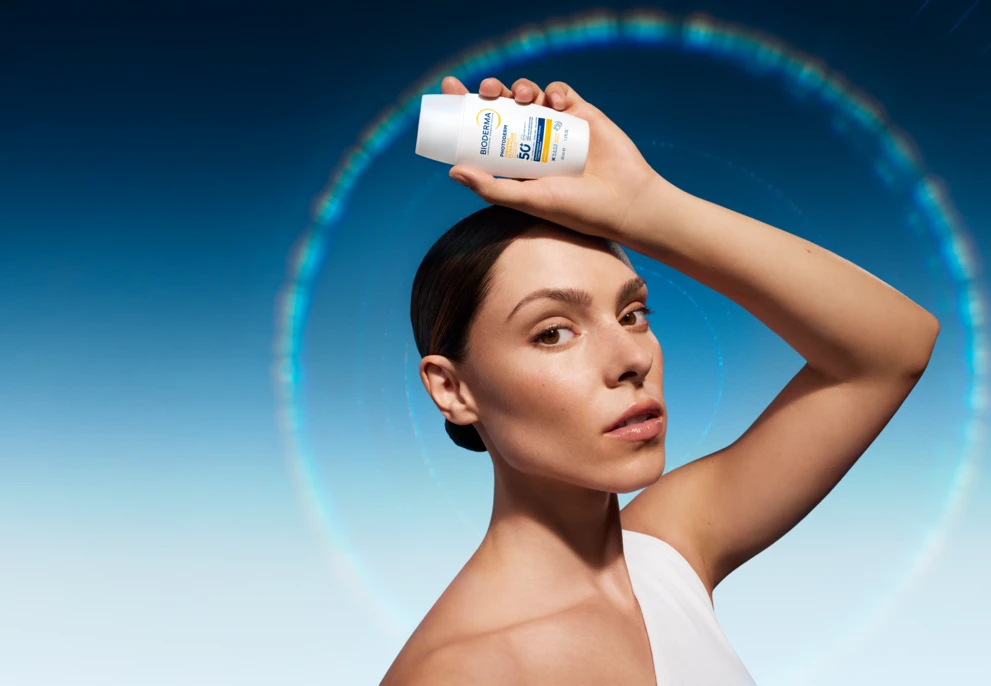 Product_Photoderm 2026_woman-XDefense-RVB-halo