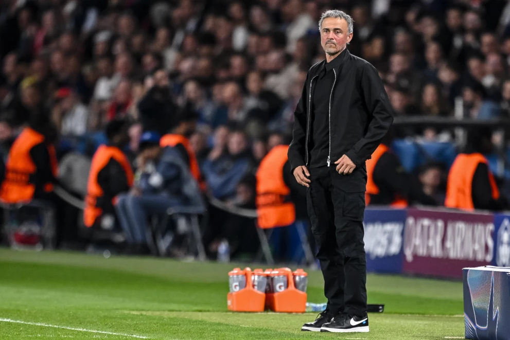 Luis Enrique podczas meczu Ligi Mistrzów PSG-Liverpool