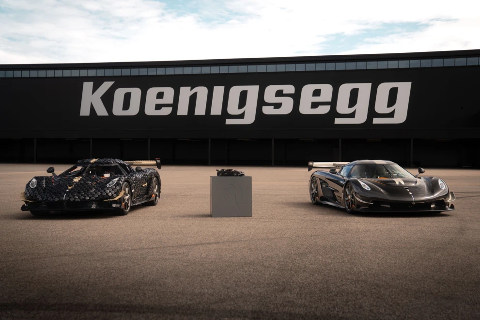 LEGO&reg; Technic&trade; Koenigsegg Sadair&rsquo;s Spear - 1x1, 1x8, real car - 001