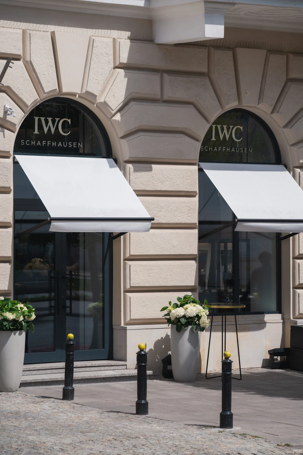 Pierwszy w Polsce monobrandowy butik IWC Schaffhausen otwarty przez W.KRUK przy Placu Trzech Krzyży 18 w Warszawie.